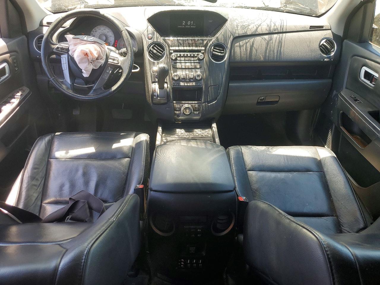 5FNYF4H97FB041991 · 2015 HONDA PILOT · 8/14