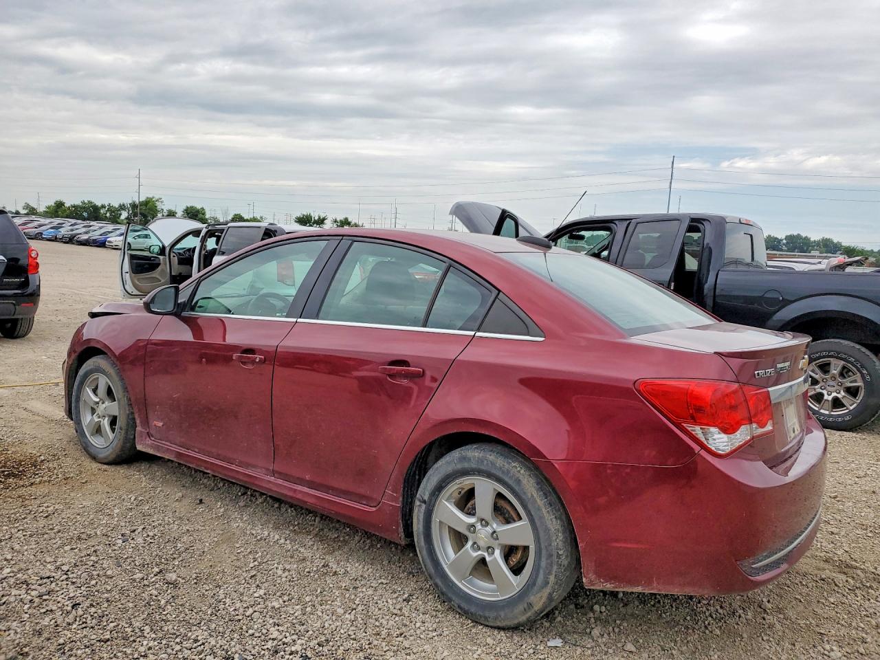 1G1PE5SBXG7189438 · 2016 CHEVROLET CRUZE LIMITED · 2/12