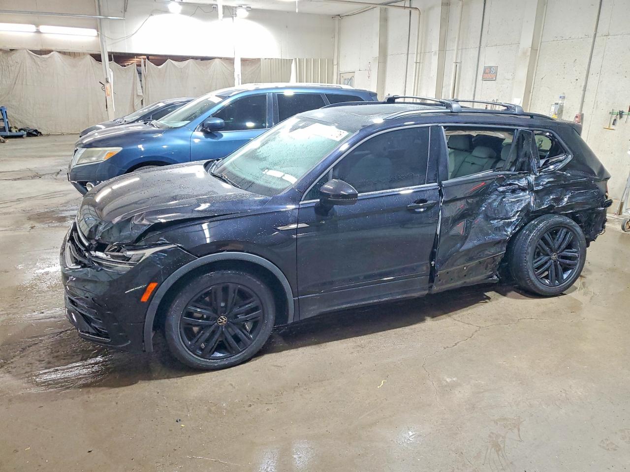 3VV8B7AX4NM000445 · 2022 VOLKSWAGEN TIGUAN