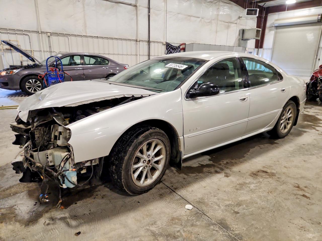 2C3HC56G1YH320936 · 2000 CHRYSLER LHS