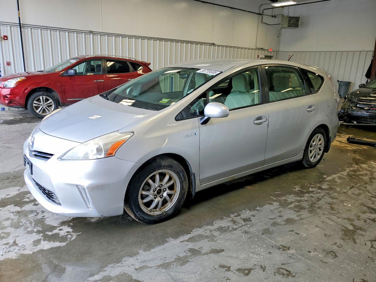JTDZN3EU1C3088419 · 2012 TOYOTA PRIUS V