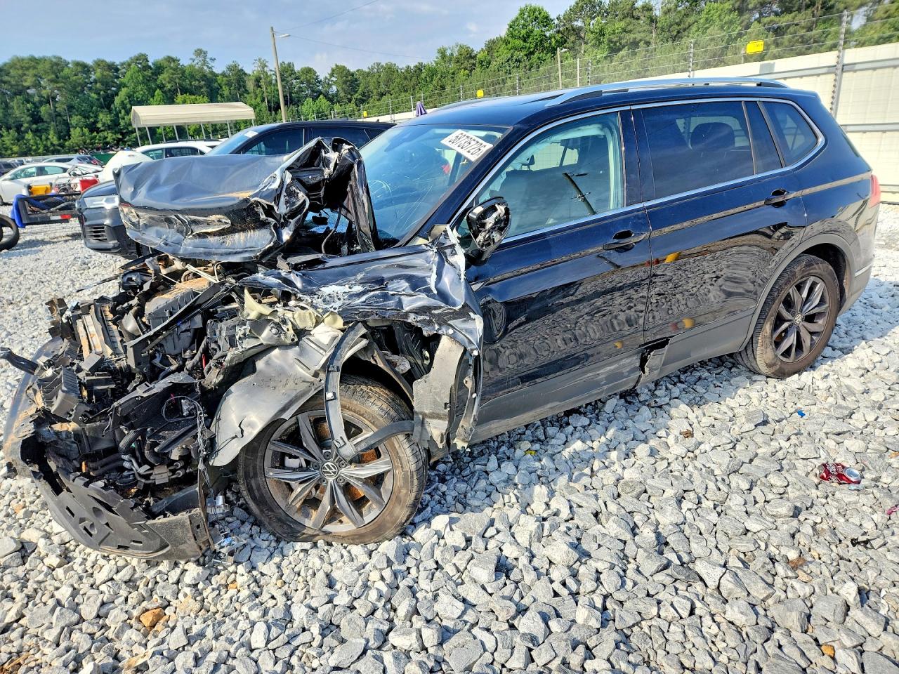 3VV3B7AX0NM131737 · 2022 VOLKSWAGEN TIGUAN