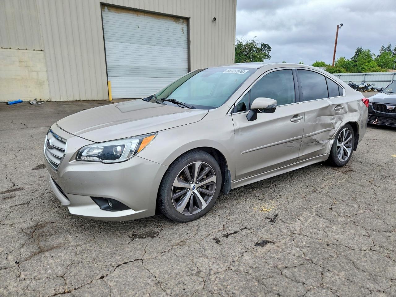 4S3BNEN66H3022888 · 2017 SUBARU LEGACY