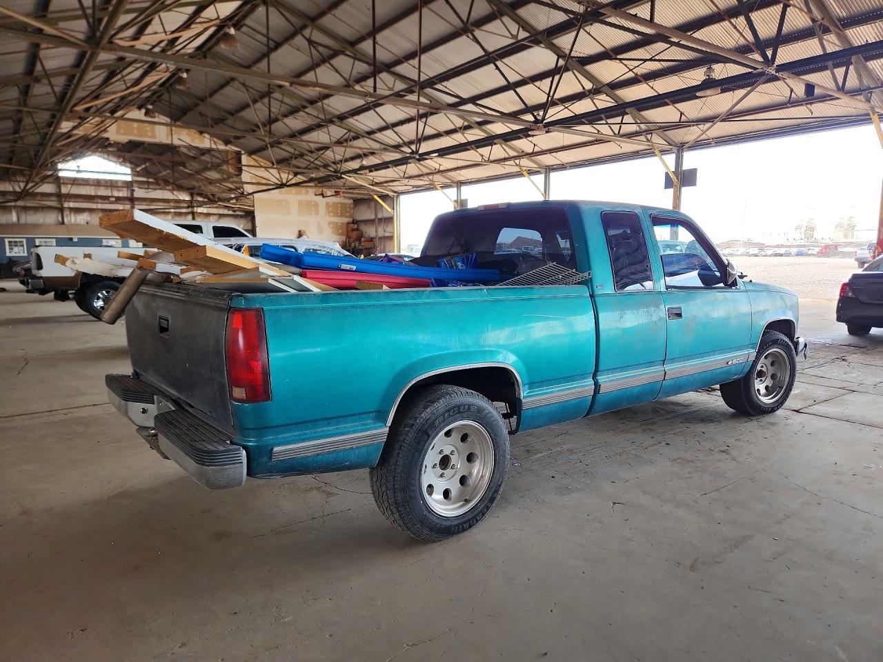 2GCEC19K0R1266448 · 1994 CHEVROLET GMT-400 · 3/12