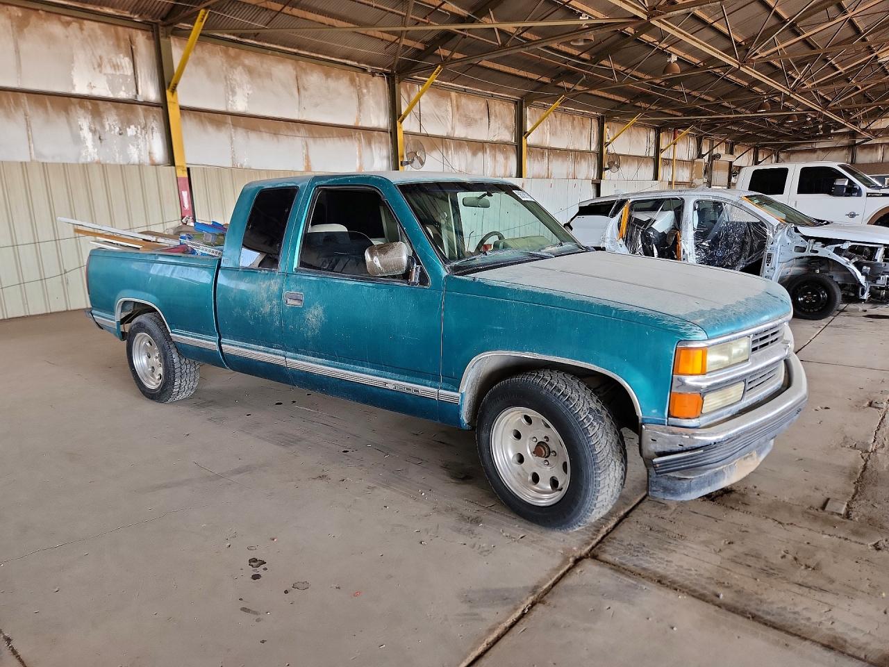 2GCEC19K0R1266448 · 1994 CHEVROLET GMT-400 · 4/12