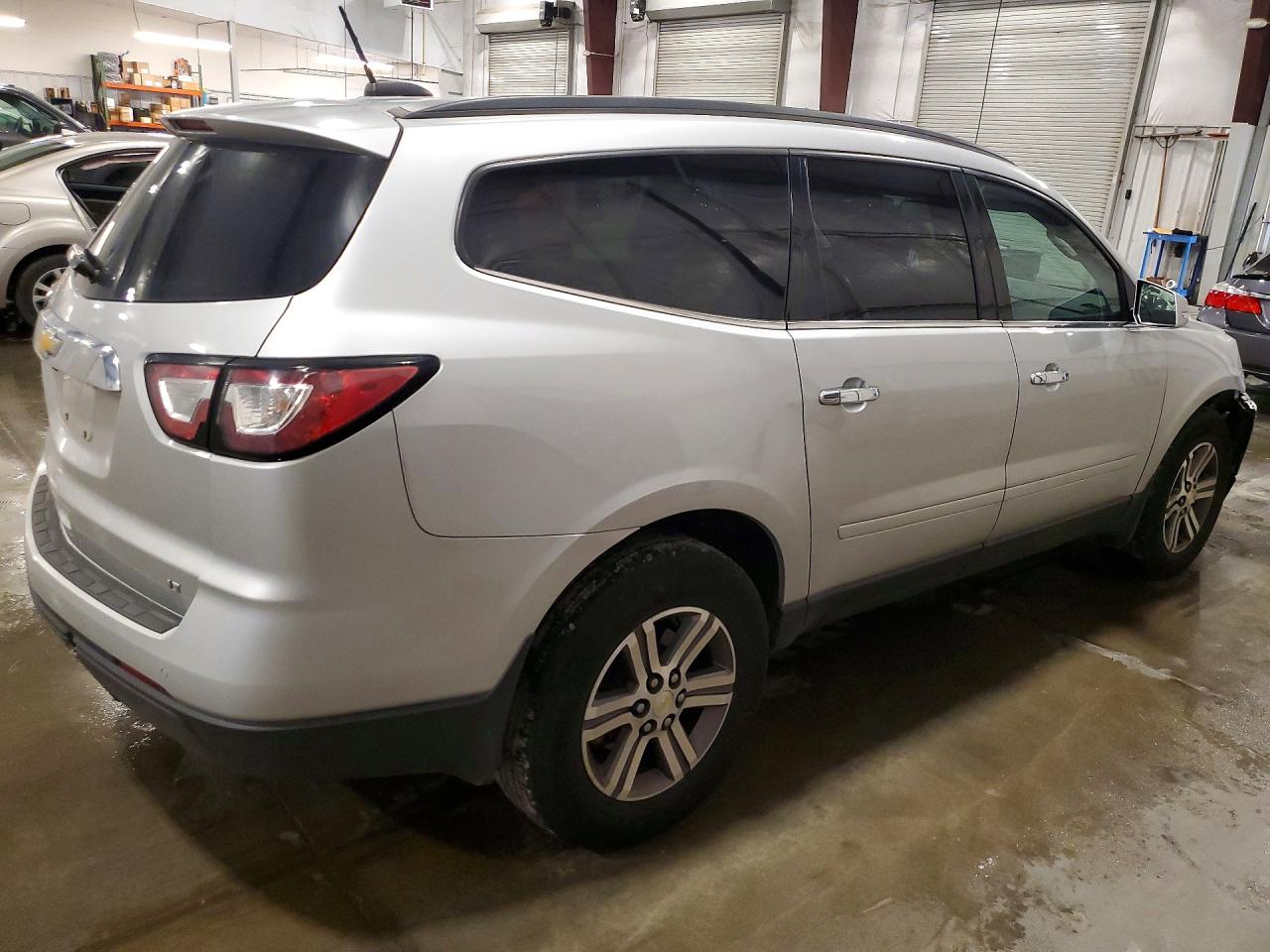 1GNKVHKD4HJ220666 · 2017 CHEVROLET TRAVERSE · 3/13