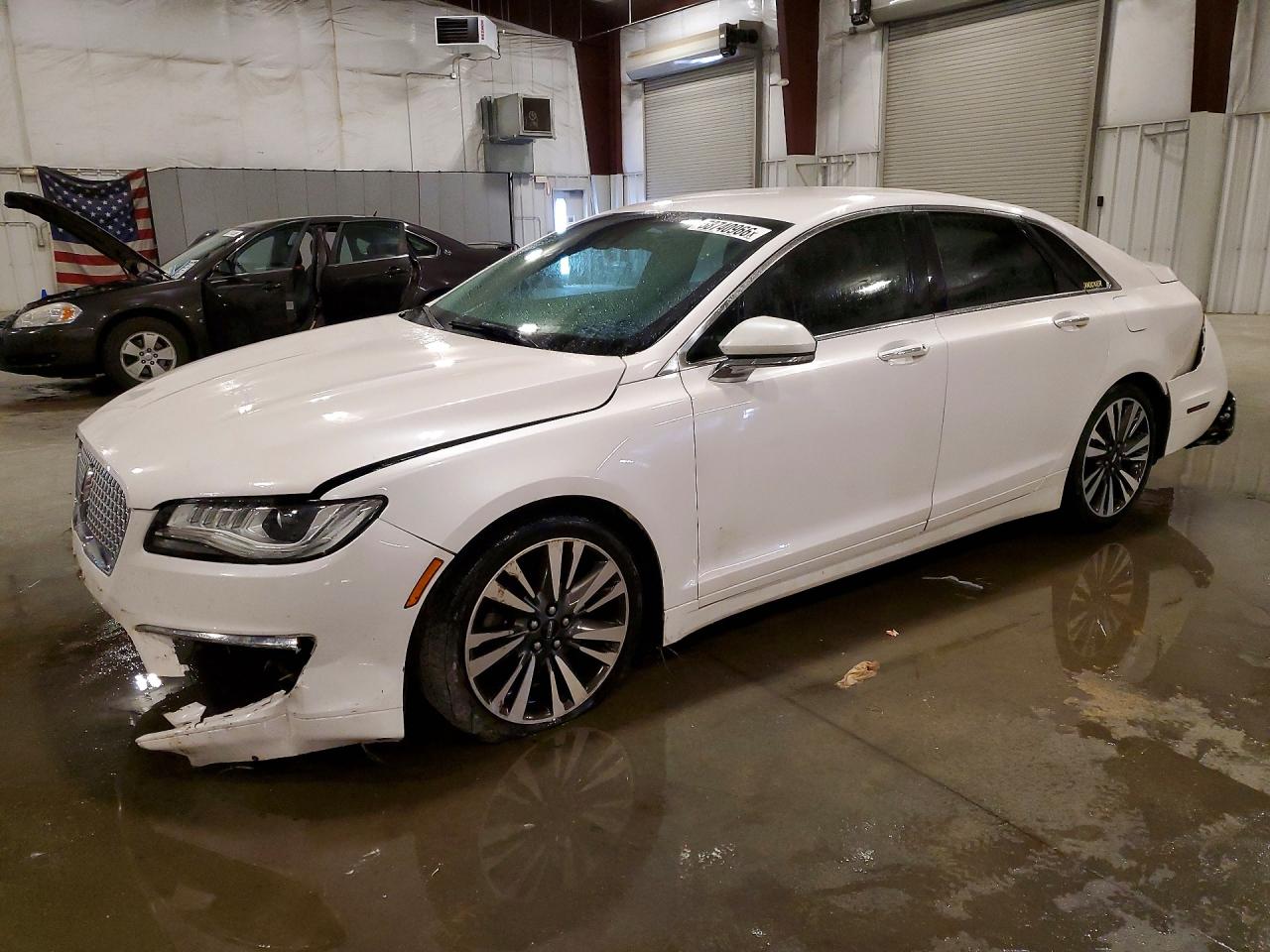 2017 LINCOLN MKZ