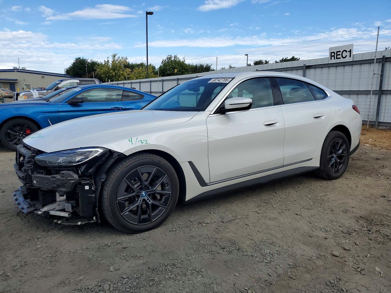 WBY73AW02RFT11912 · 2024 BMW I4