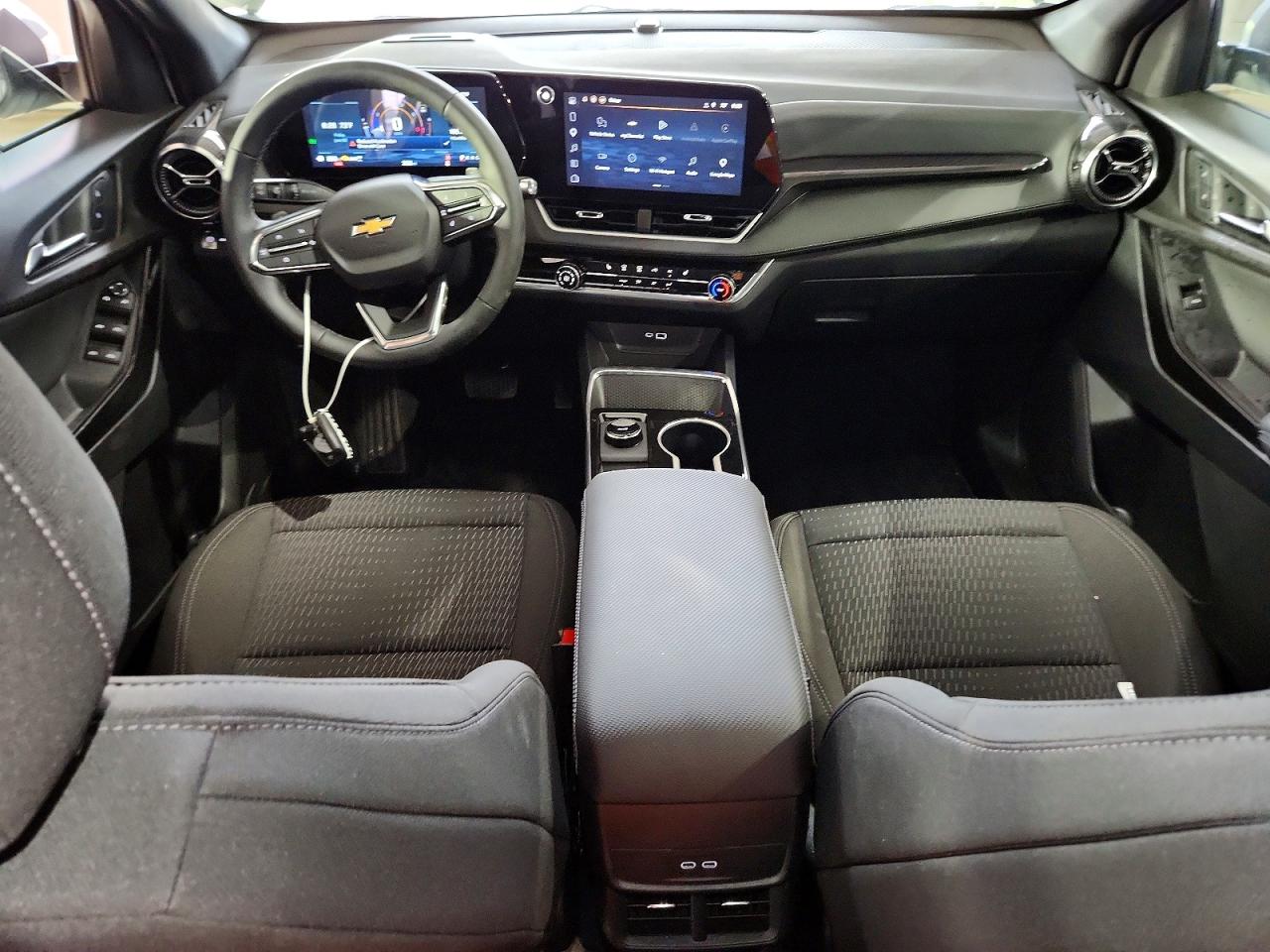 3GNAXPEG2TL450441 · 2026 CHEVROLET EQUINOX · 8/13