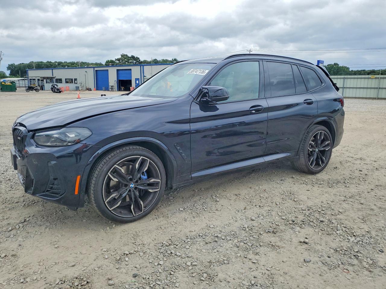 5UX83DP04R9X00859 · 2024 BMW X3