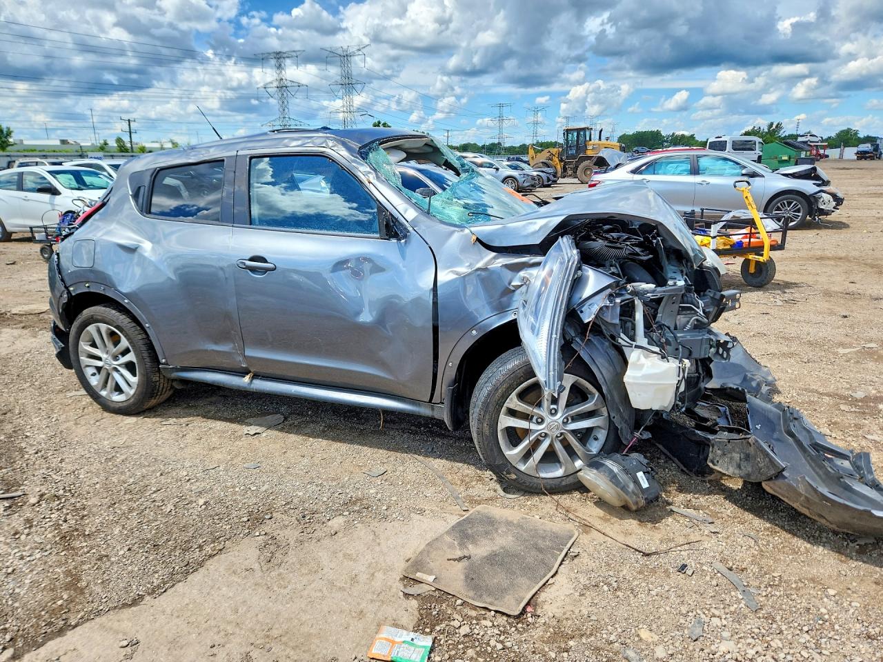 JN8AF5MR1GT600774 · 2016 NISSAN JUKE · 4/12