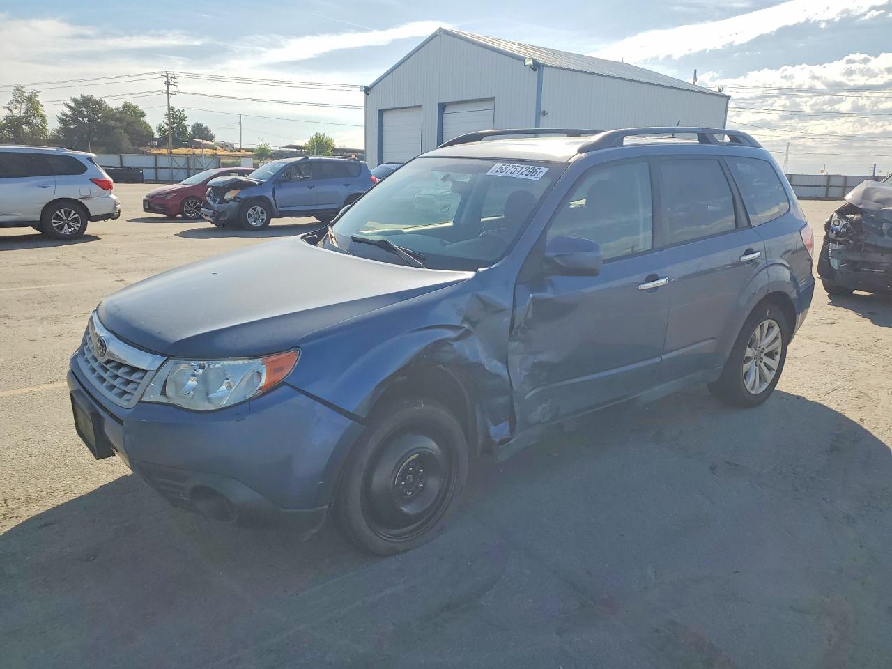 JF2SHADCXBH740575 · 2011 SUBARU FORESTER