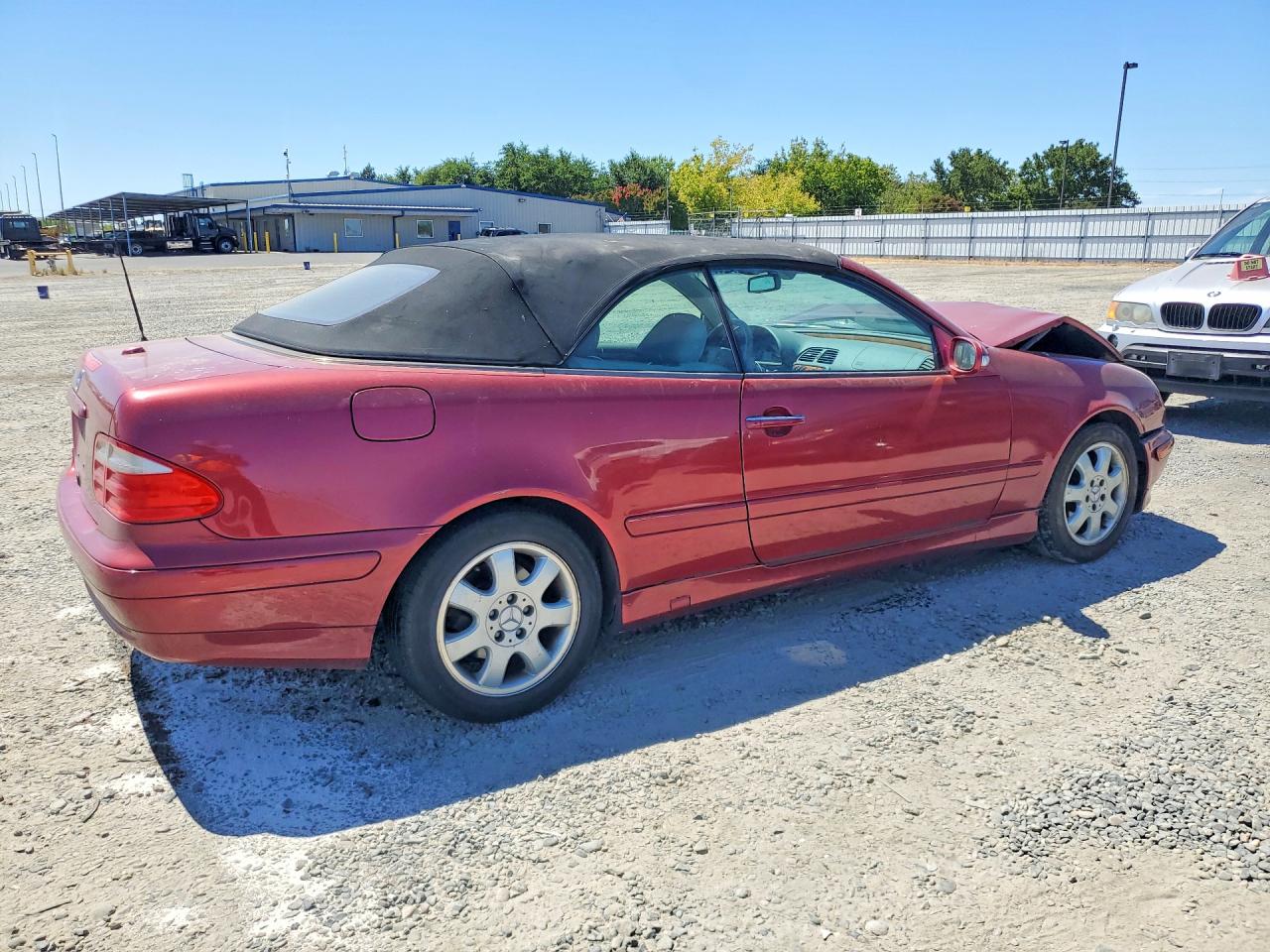 WDBLK65G02T114676 · 2002 MERCEDES-BENZ CLK · 3/12