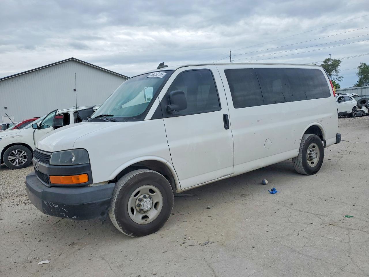 1GAWGEFG8J1211328 · 2018 CHEVROLET EXPRESS G2500