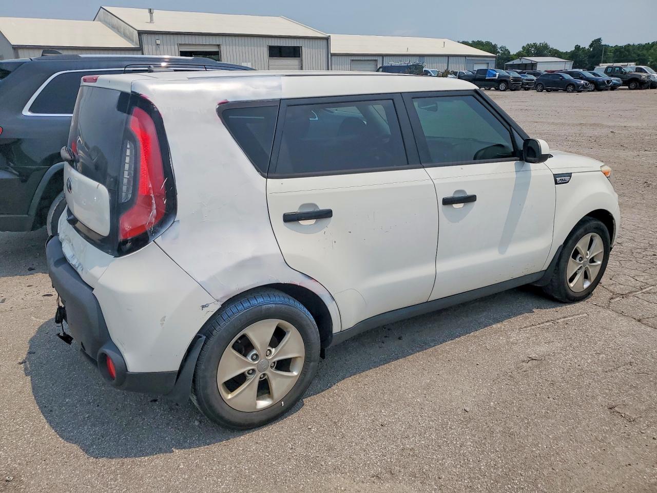 KNDJN2A21G7262032 · 2016 KIA SOUL · 3/12
