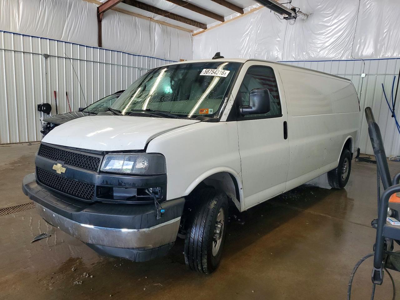 1GCWGBFGXL1188420 · 2020 CHEVROLET EXPRESS G2500