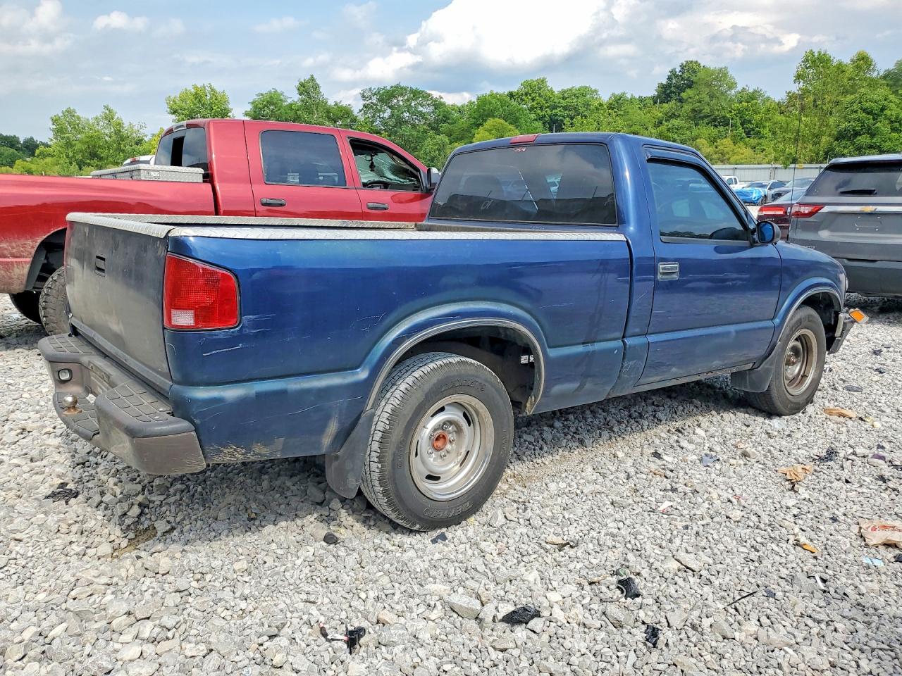 1GCCS14501K107879 · 2001 CHEVROLET S TRUCK · 3/12