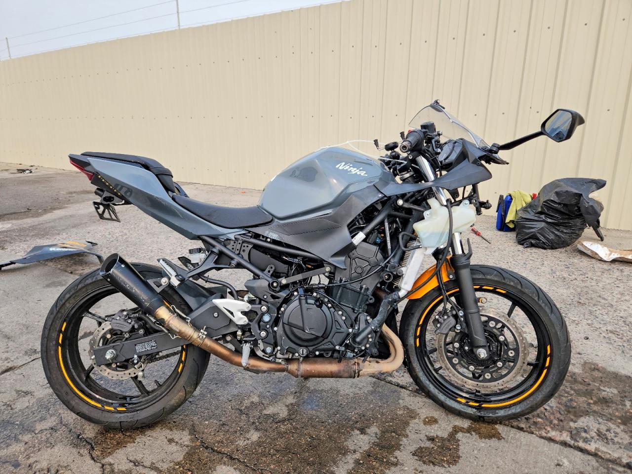 JKAEXKG15JDA08405 · 2018 KAWASAKI EX400
