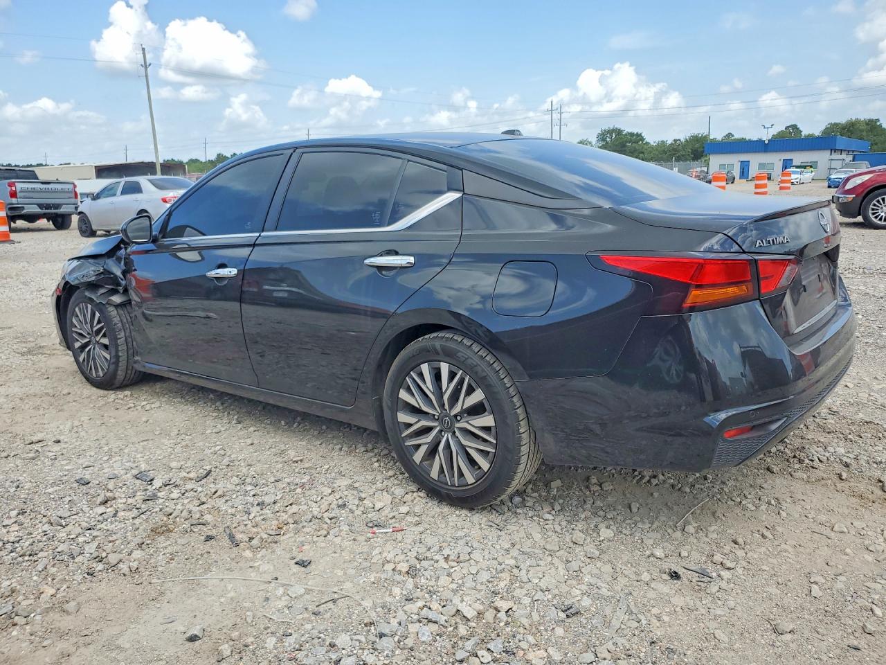 1N4BL4DVXPN347044 · 2023 NISSAN ALTIMA · 2/12
