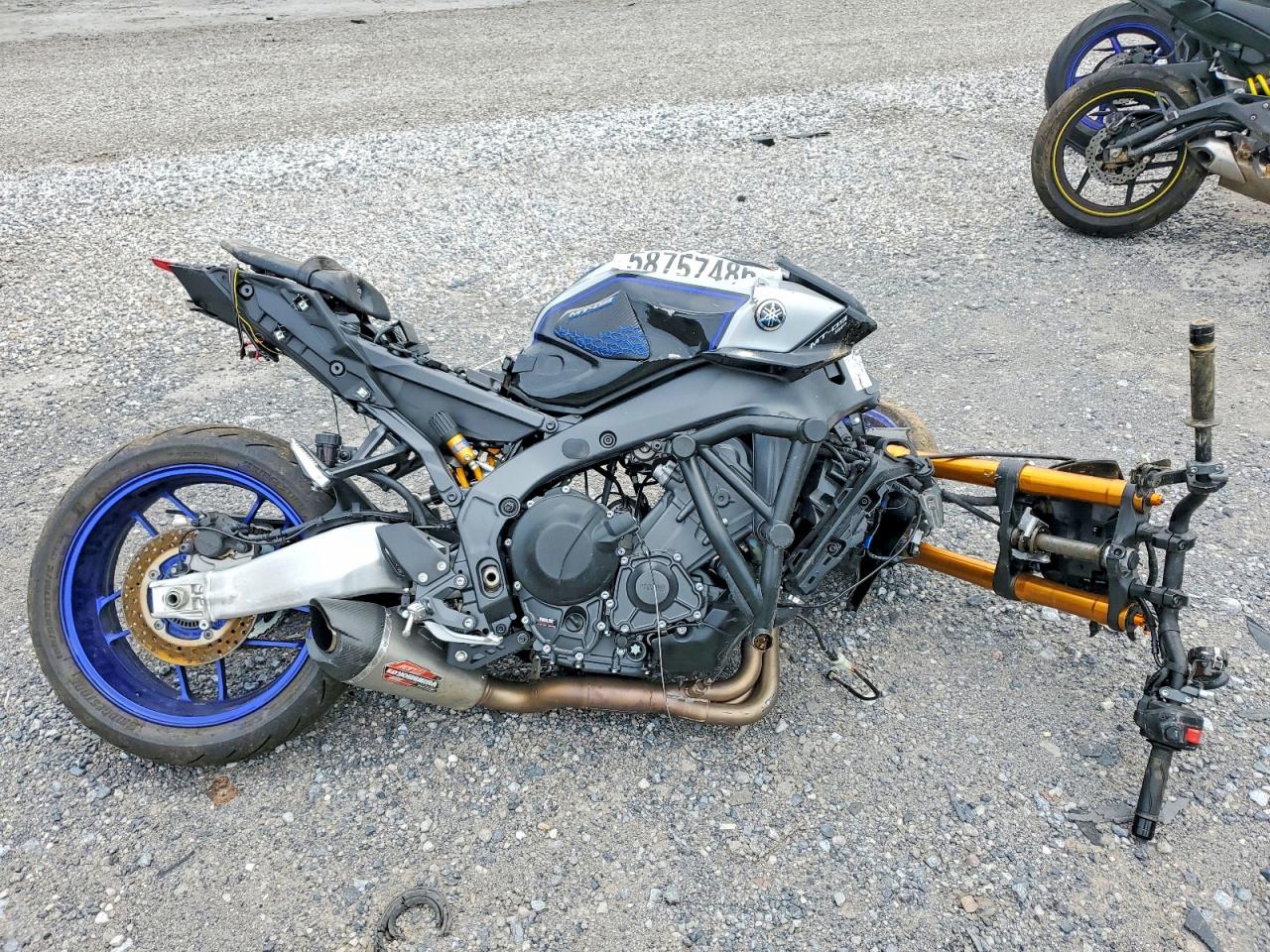 JYARN95E1SA001023 · 2025 YAMAHA MT09