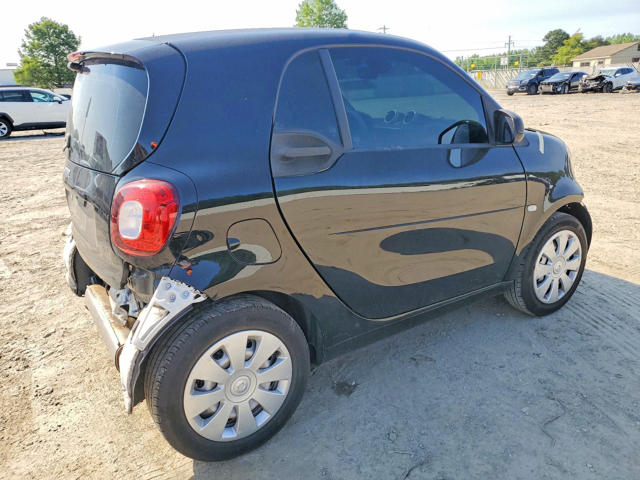 WMEFJ5DA2GK056643 · 2016 SMART FORTWO · 3/12
