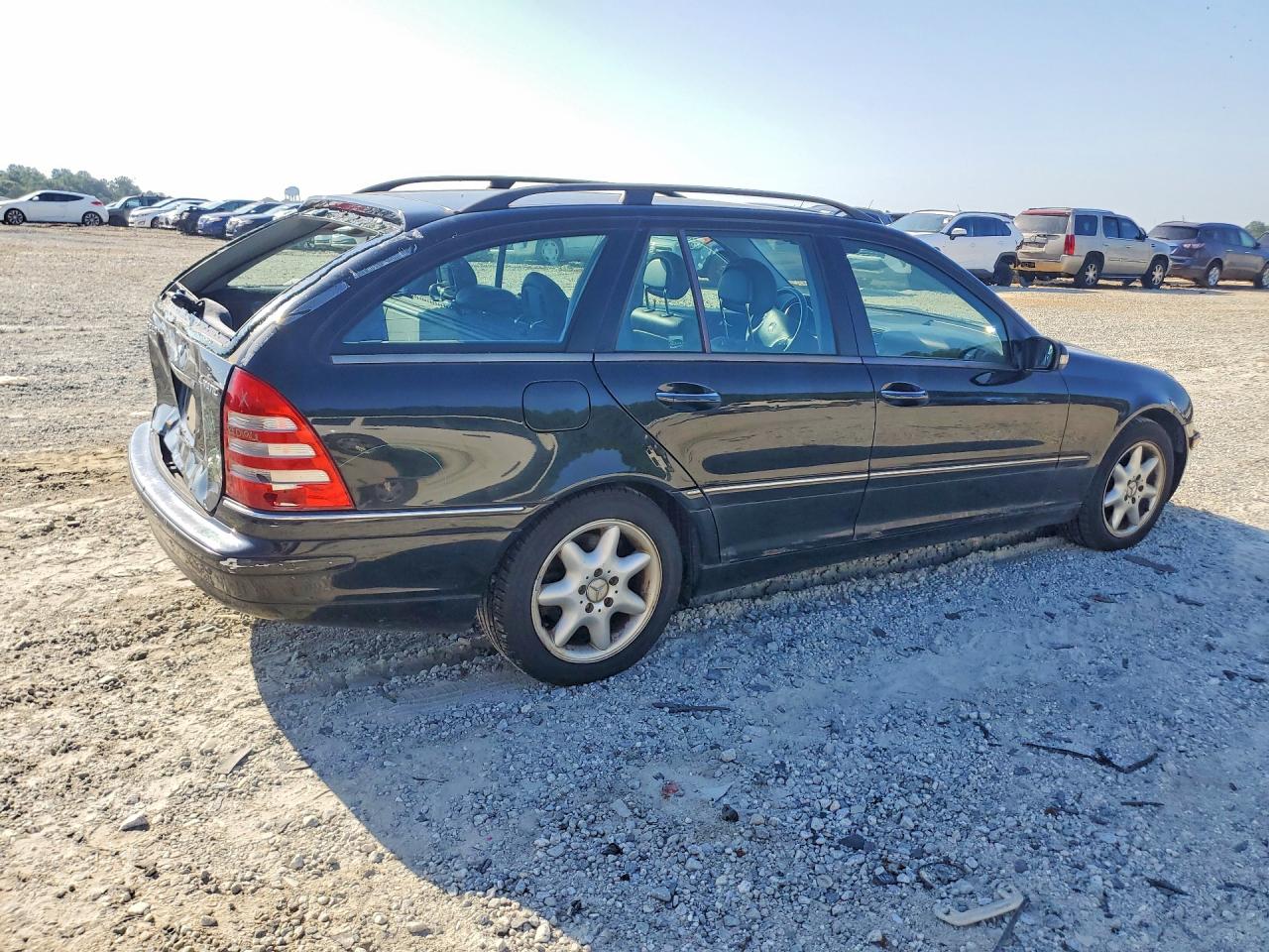 WDBRH81JX3F383855 · 2003 MERCEDES-BENZ C · 3/12