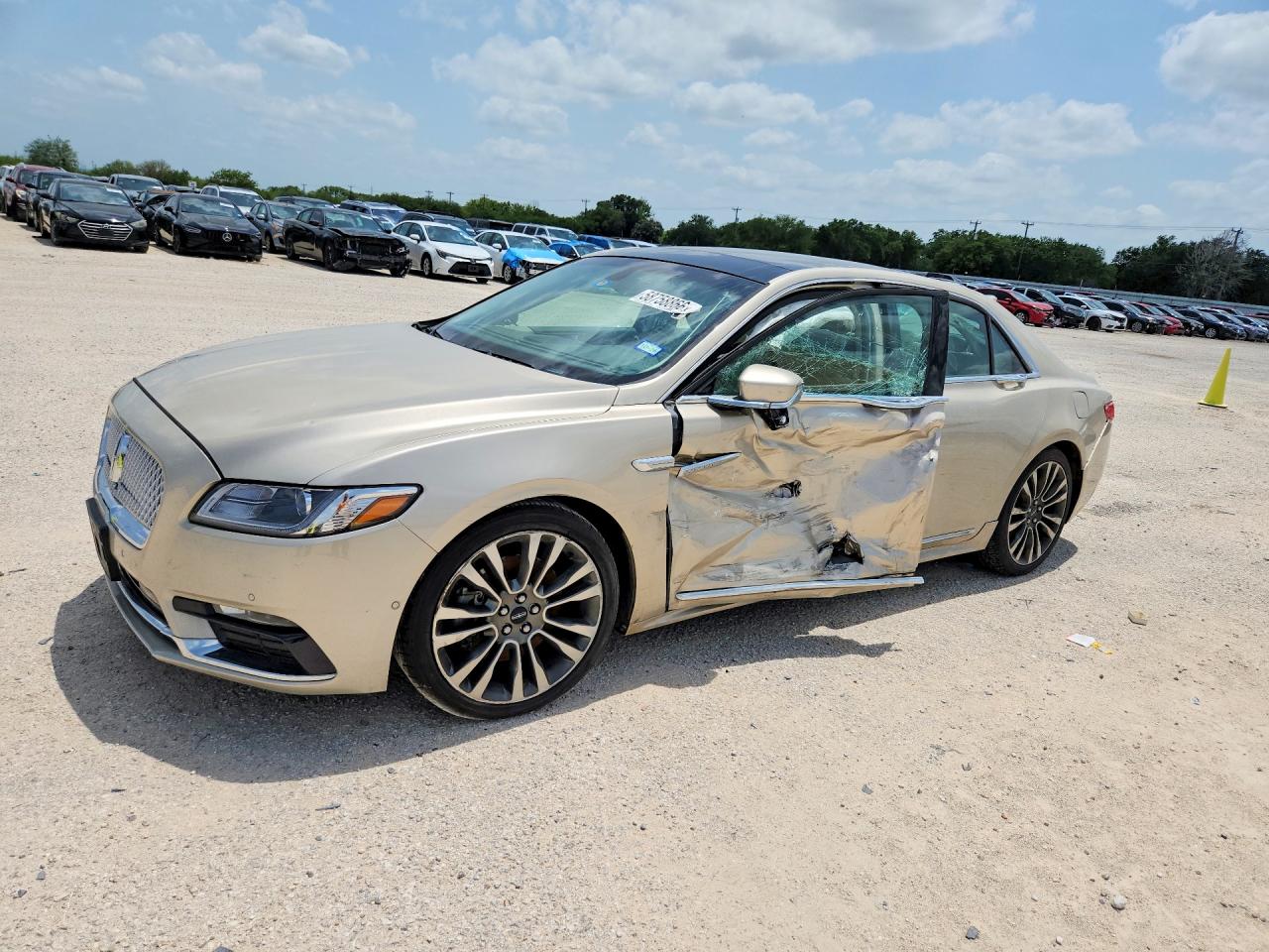 1LN6L9SK9H5605519 · 2017 LINCOLN CONTINENTAL