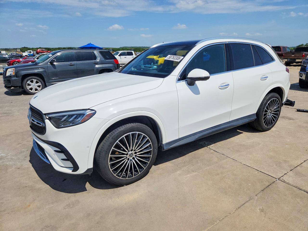 W1NKM4HB4RF181939 · 2024 MERCEDES-BENZ GLC