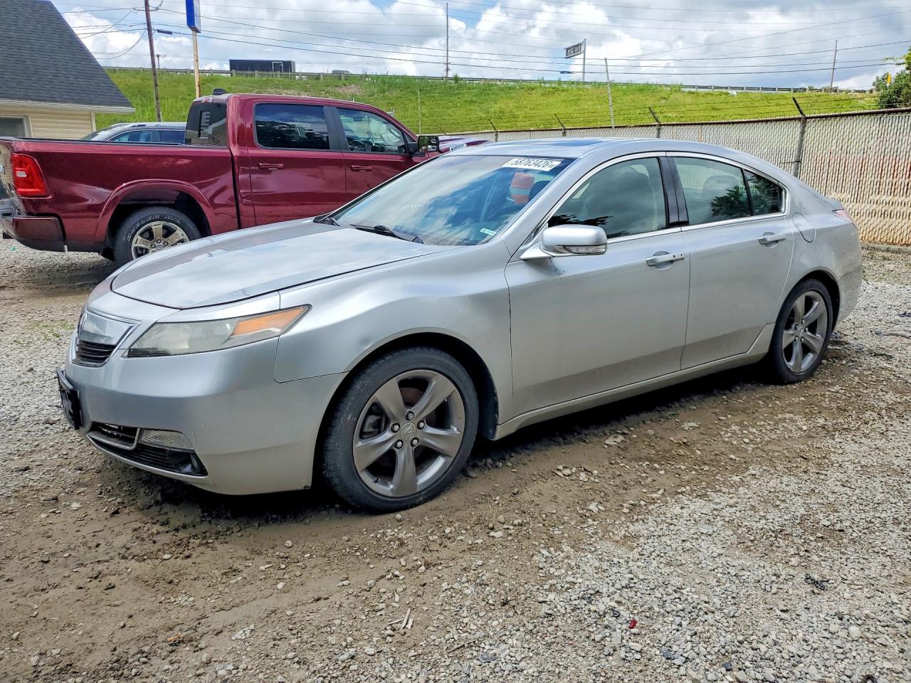 19UUA9F52DA001433 · 2013 ACURA TL