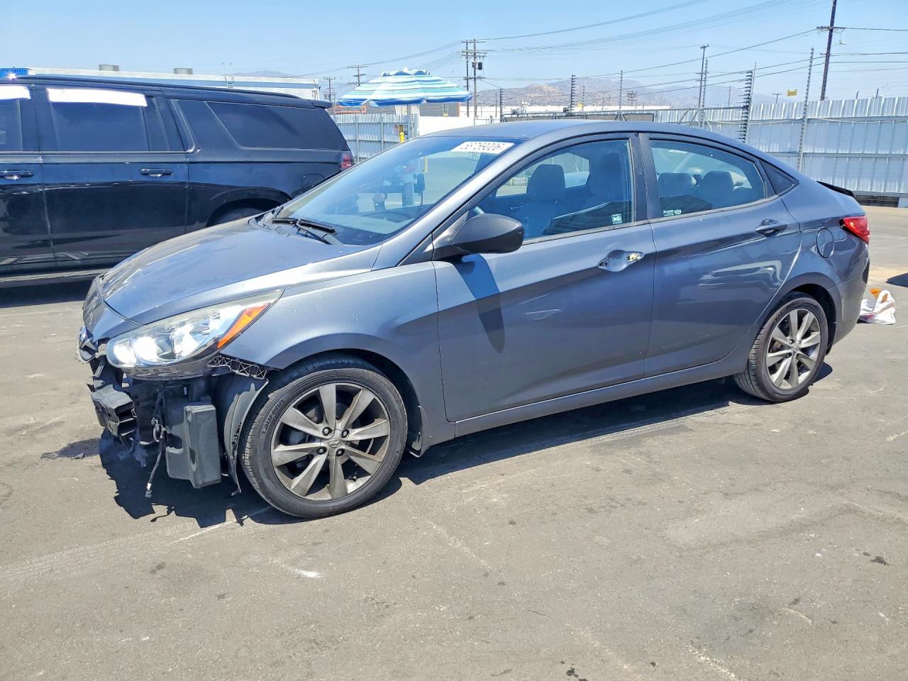 KMHCU4AE2DU316402 · 2013 HYUNDAI ACCENT