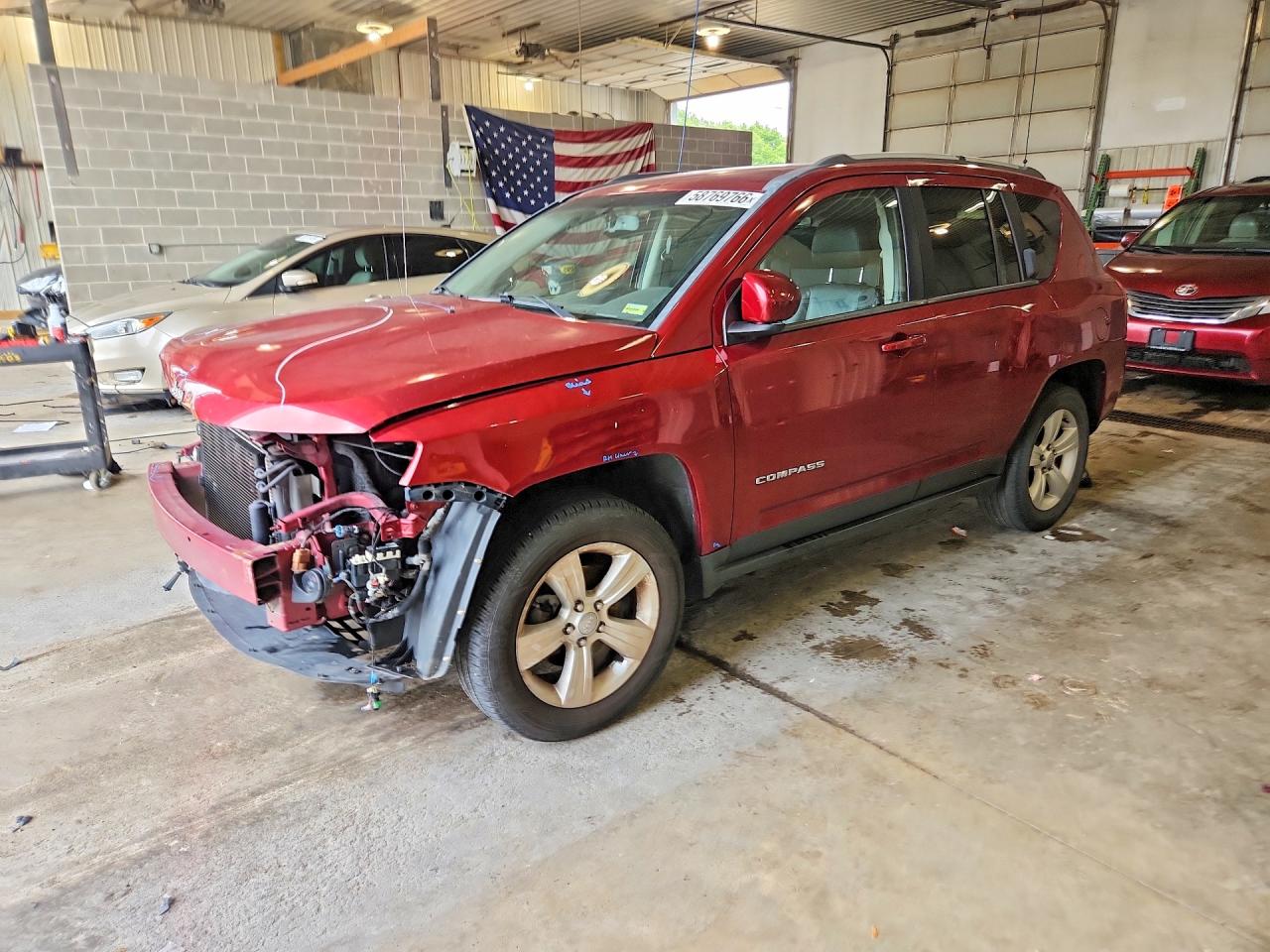 1C4NJDEB6FD323636 · 2015 JEEP COMPASS