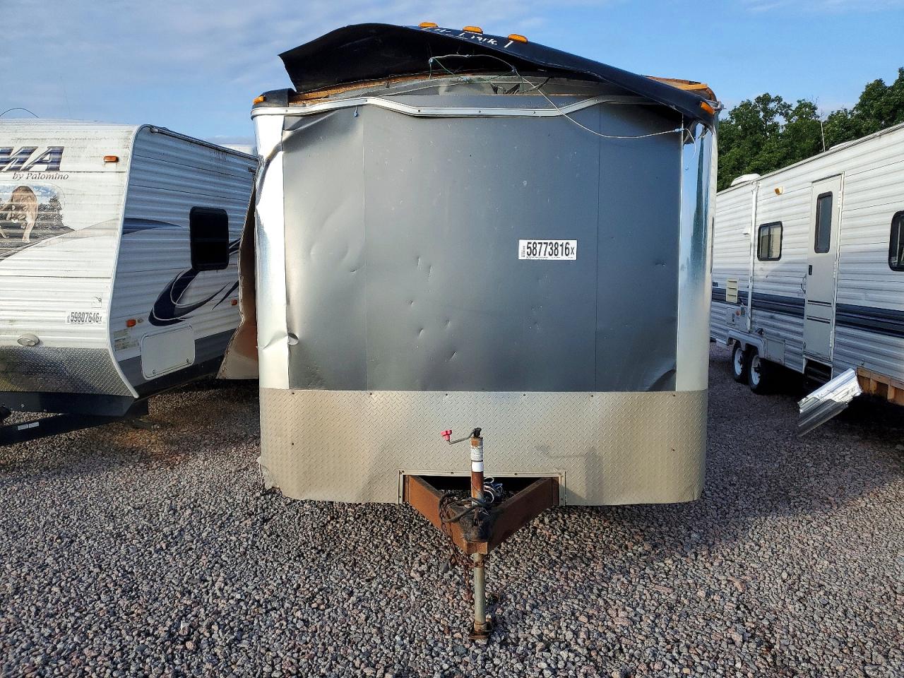 16HGB2426BH185845 · 2011 HAUL MARK IND TRAILER · 2/10