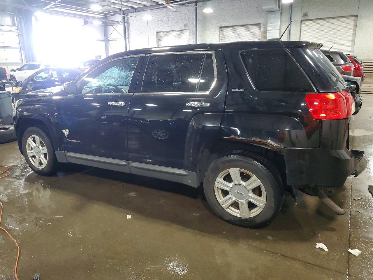 2GKFLVEK0F6418460 · 2015 GMC TERRAIN · 2/12