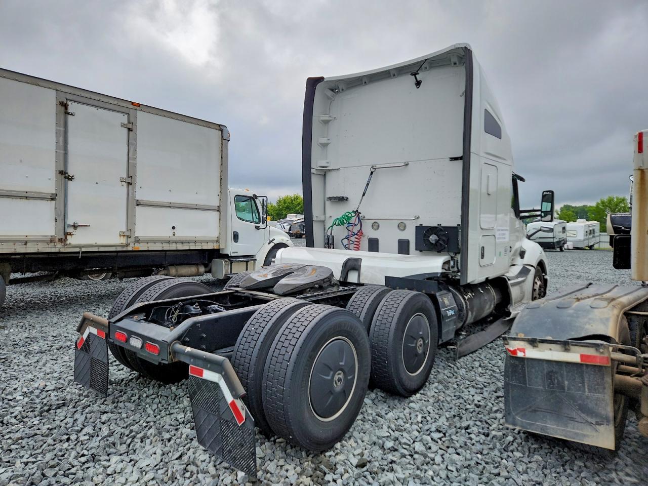 1XKYDP9X7MJ396187 · 2021 KENWORTH CONSTRUCTION · 4/10