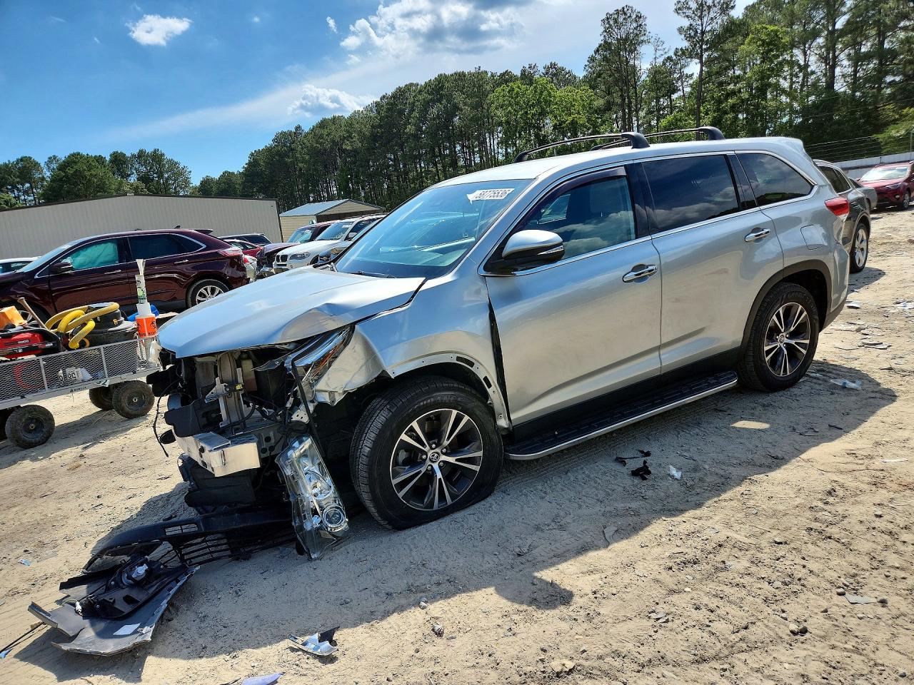 5TDZARFH9KS049946 · 2019 TOYOTA HIGHLANDER