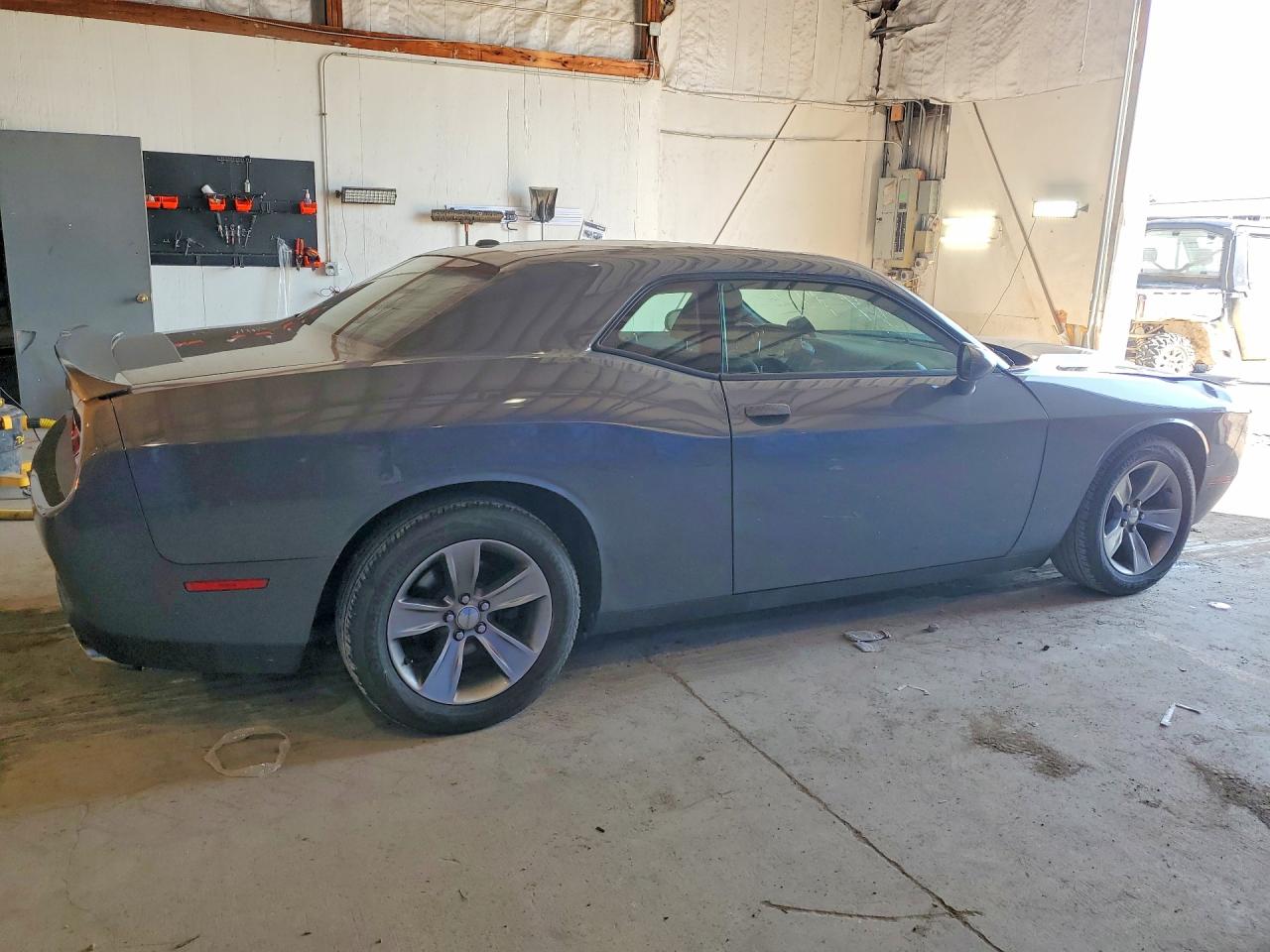 2C3CDZAG6KH680247 · 2019 DODGE CHALLENGER · 3/12