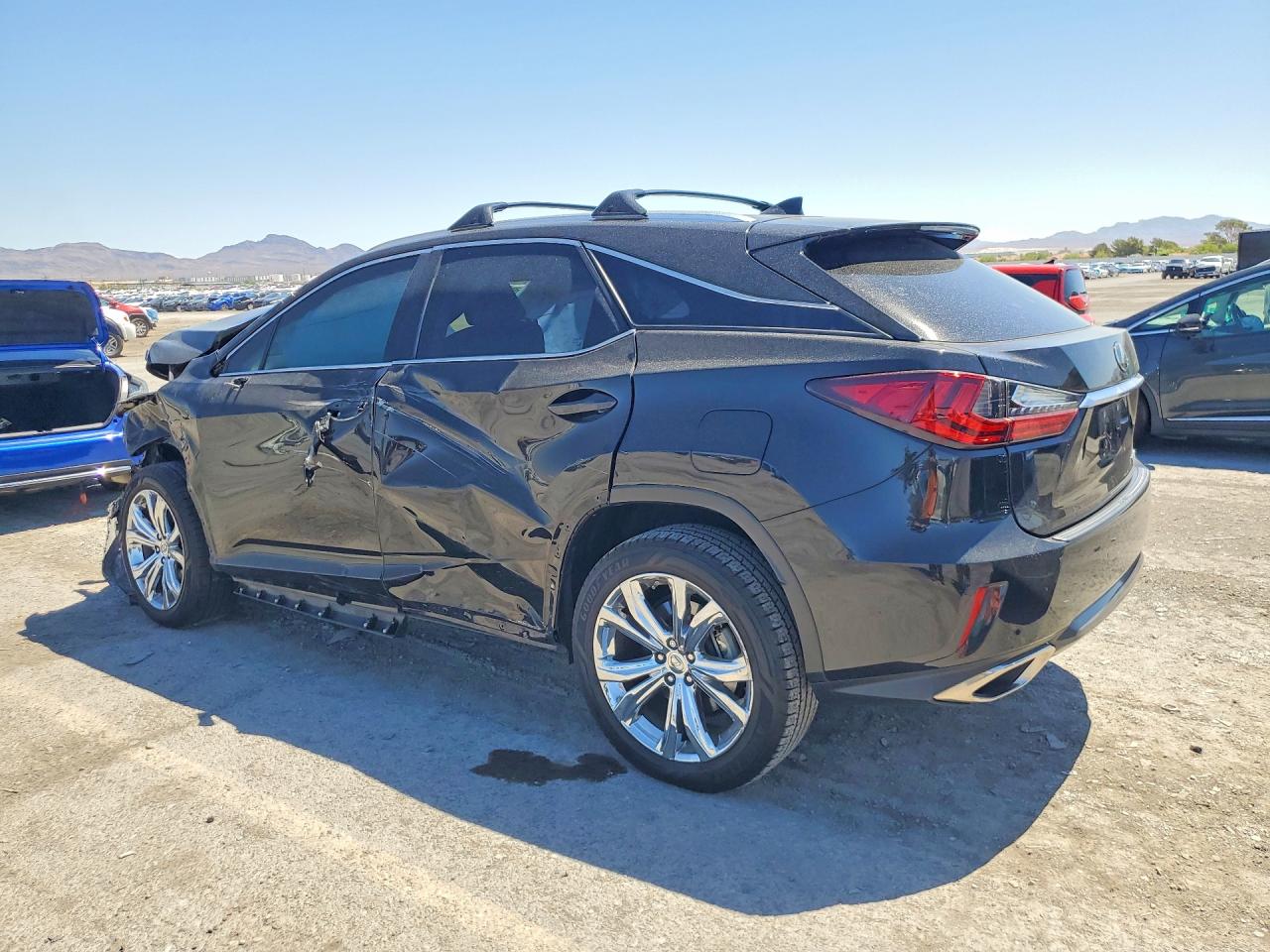2T2ZZMCA1JC095082 · 2018 LEXUS RX 350 · 2/13