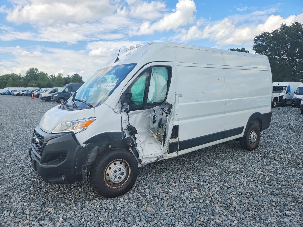 3C6LRVDG2SE520905 · 2025 RAM PROMASTER 2500