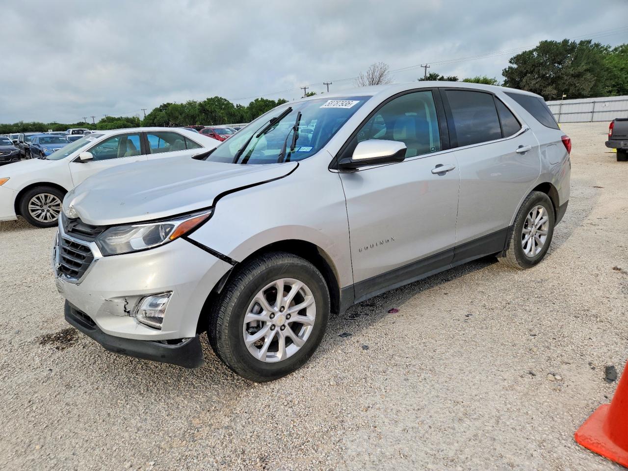 3GNAXSEV4JS585652 · 2018 CHEVROLET EQUINOX