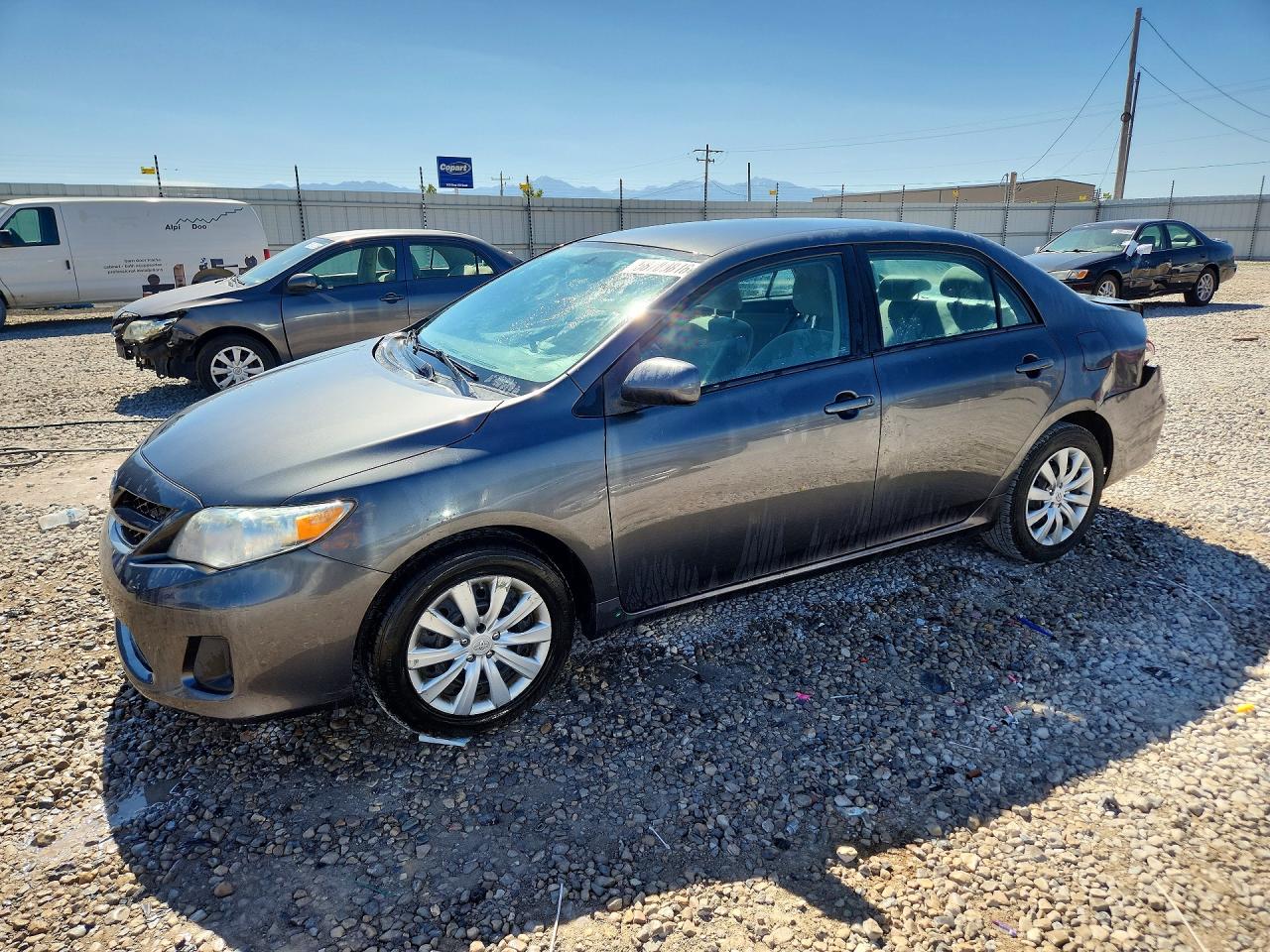 2T1BU4EE0CC789883 · 2012 TOYOTA COROLLA