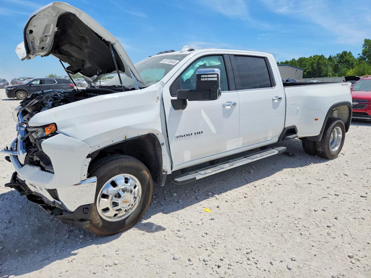 1GC4YUEY7RF196447 · 2024 CHEVROLET SILVERADO