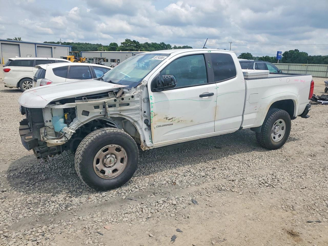 1GCHSBEN1J1268497 · 2018 CHEVROLET COLORADO