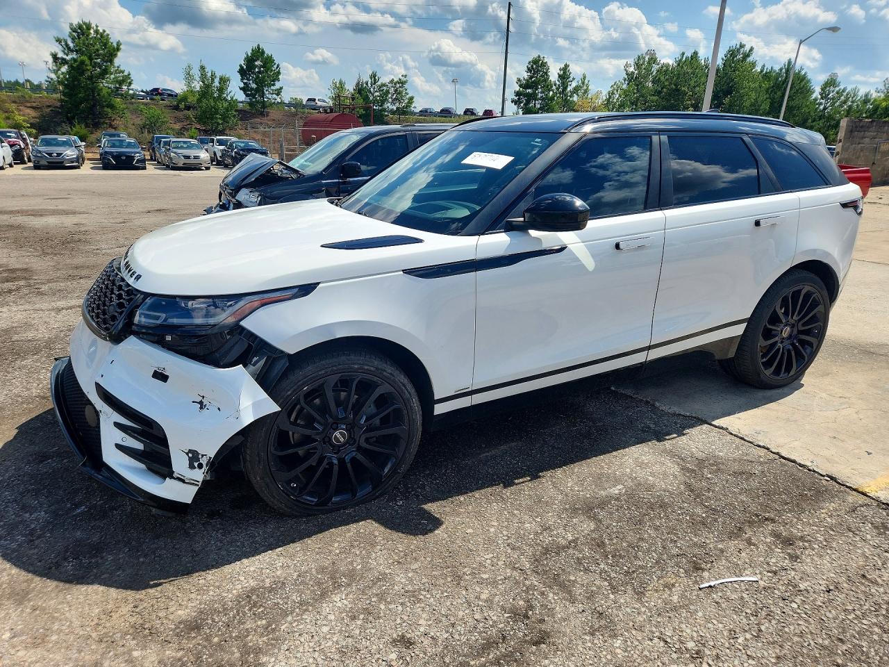 SALYM2RV3JA753088 · 2018 LAND ROVER RANGE ROVER VELAR
