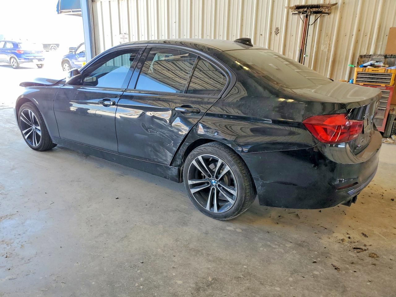 WBA8D9C50JEM32849 · 2018 BMW 330 · 2/12