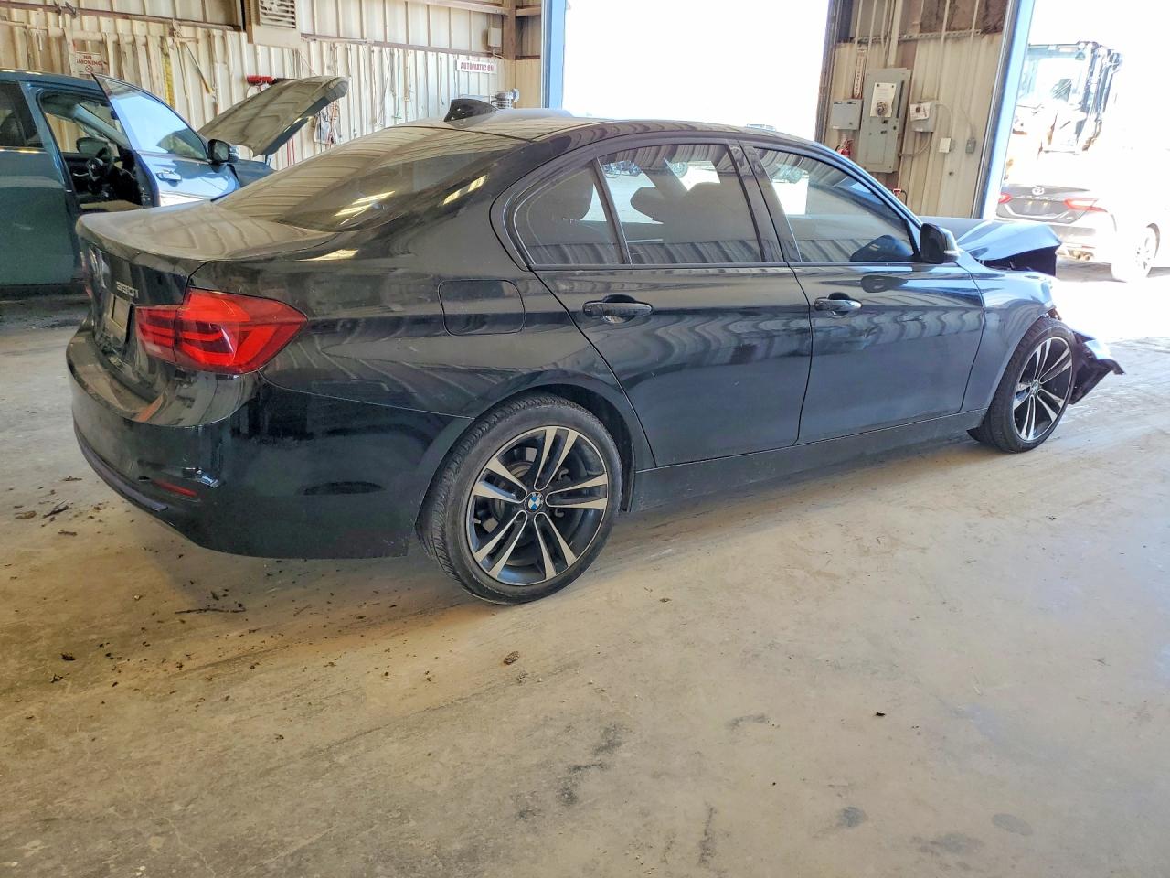 WBA8D9C50JEM32849 · 2018 BMW 330 · 3/12