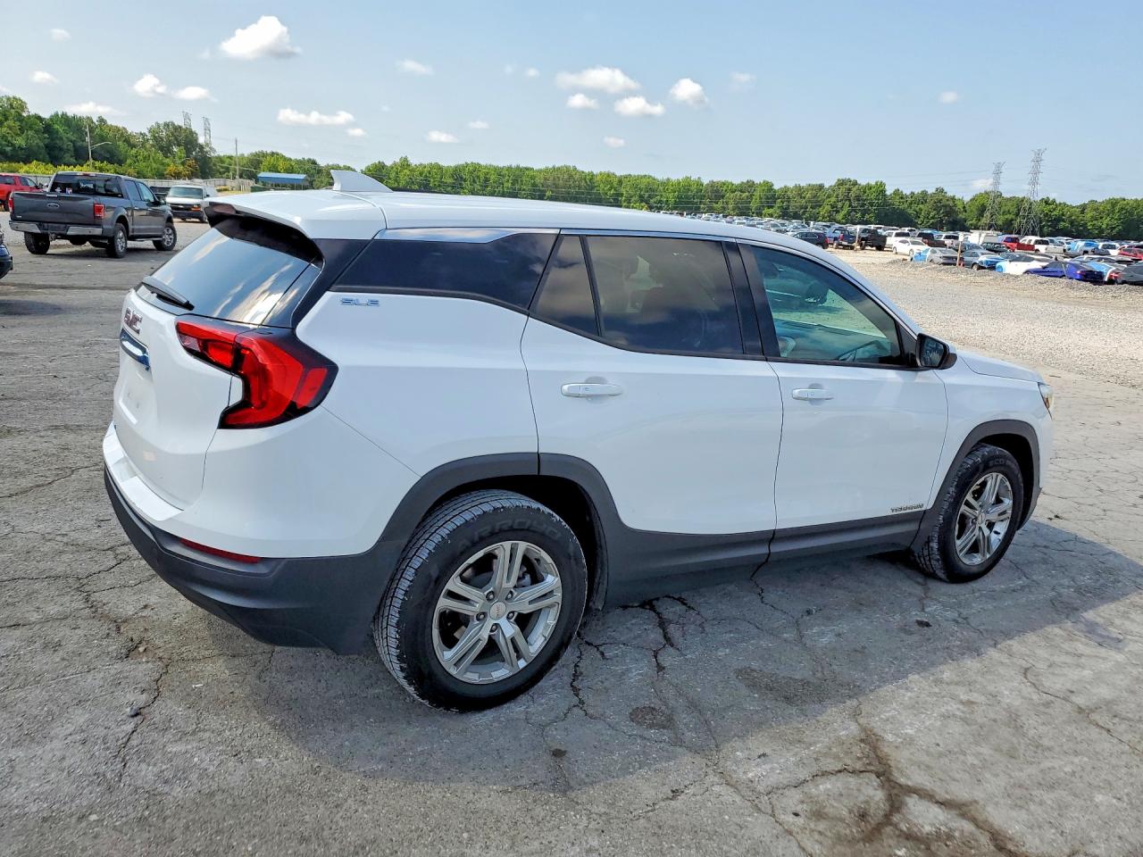 3GKALMEV9LL202144 · 2020 GMC TERRAIN · 3/13