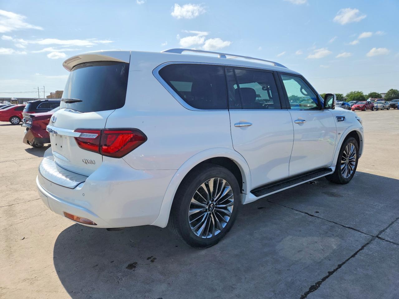 JN8AZ2NF0K9687938 · 2019 INFINITI QX80 · 3/13
