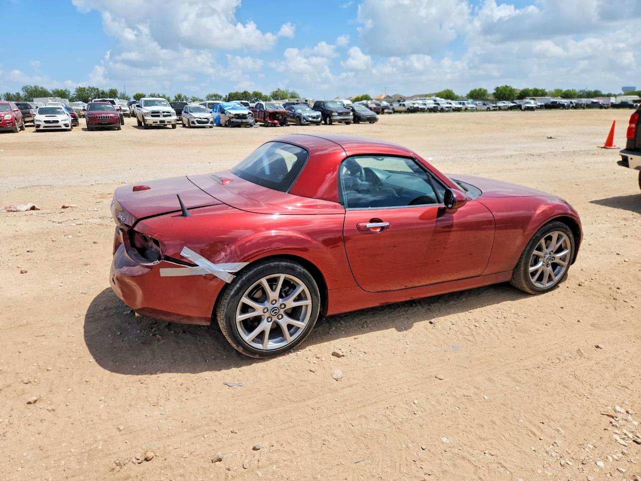 JM1NC2PF5D0229363 · 2013 MAZDA MX-5 MIATA · 3/12