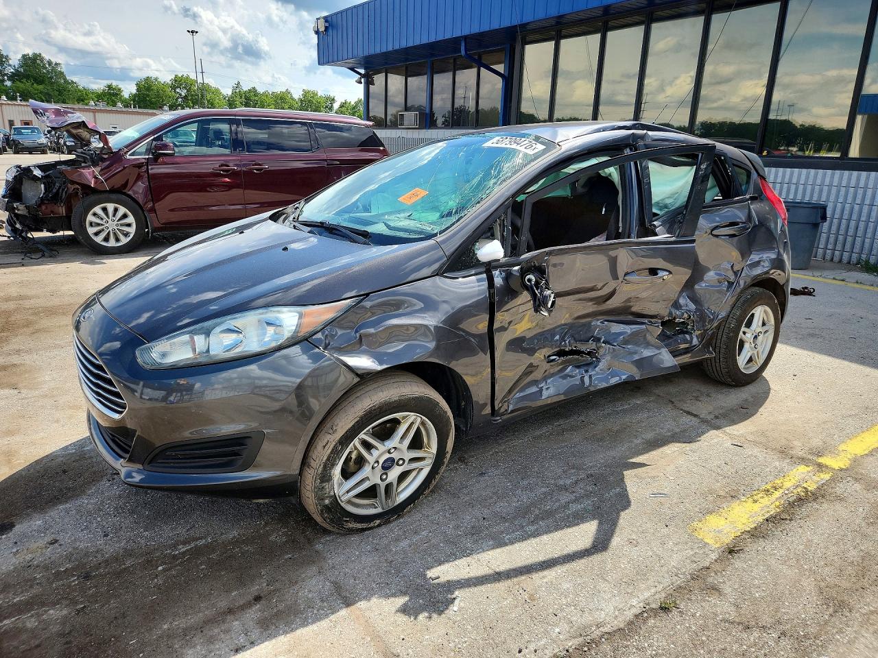 3FADP4EJ8HM153035 · 2017 FORD FIESTA