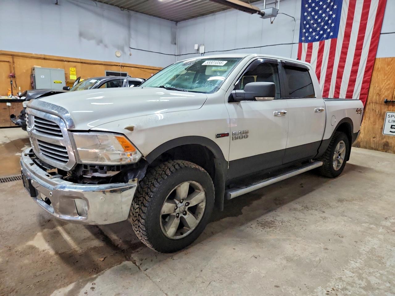 1C6RR7LM4ES354045 · 2014 RAM 1500